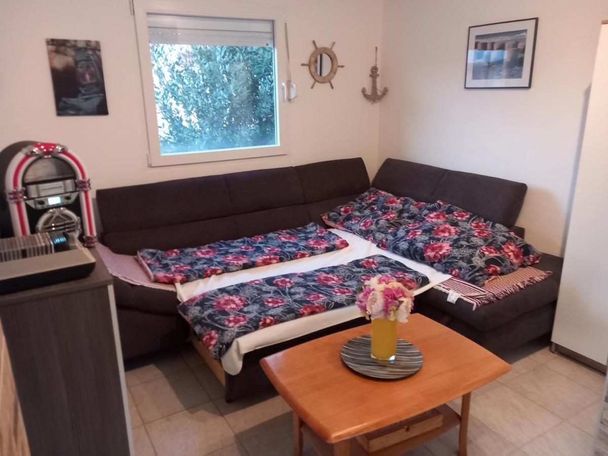 Familien Ferienhaus Vir Croatia 150M Strand Restaurant Einkaufen Εξωτερικό φωτογραφία