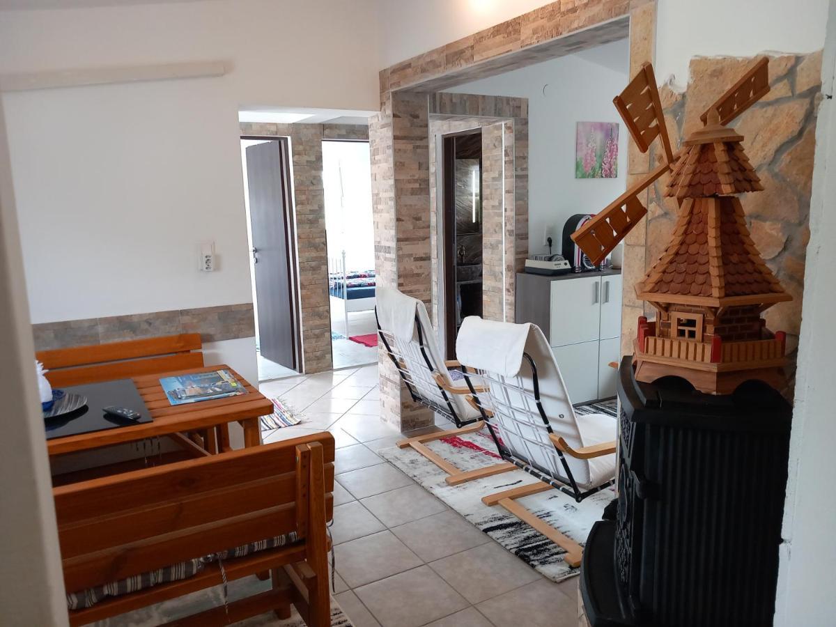 Familien Ferienhaus Vir Croatia 150M Strand Restaurant Einkaufen Εξωτερικό φωτογραφία