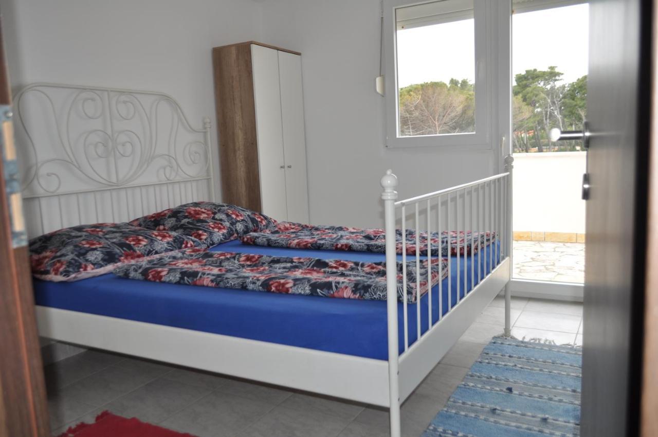 Familien Ferienhaus Vir Croatia 150M Strand Restaurant Einkaufen Εξωτερικό φωτογραφία