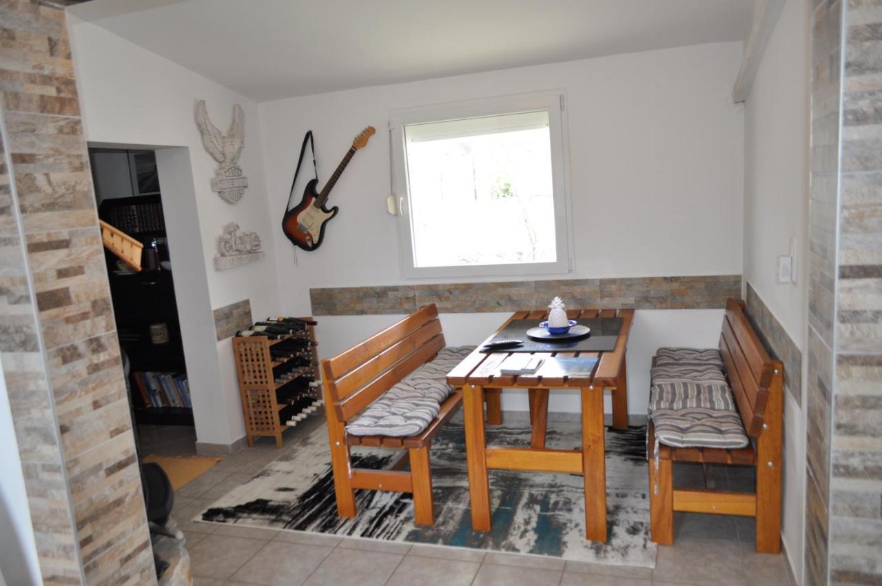 Familien Ferienhaus Vir Croatia 150M Strand Restaurant Einkaufen Εξωτερικό φωτογραφία