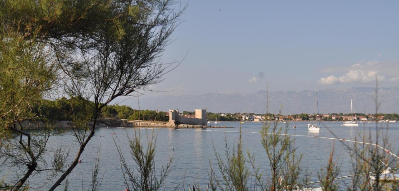Familien Ferienhaus Vir Croatia 150M Strand Restaurant Einkaufen Εξωτερικό φωτογραφία
