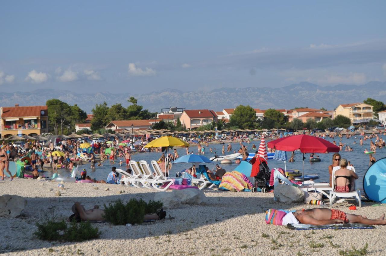 Familien Ferienhaus Vir Croatia 150M Strand Restaurant Einkaufen Εξωτερικό φωτογραφία
